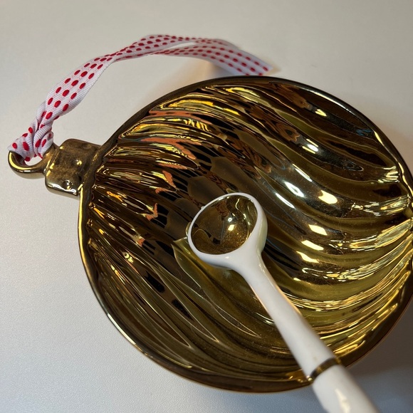 Pampa Bay Get Gifty Christmas Tree Ornament Shaped Serving Bowl with spoon, gold - Picture 3 of 5